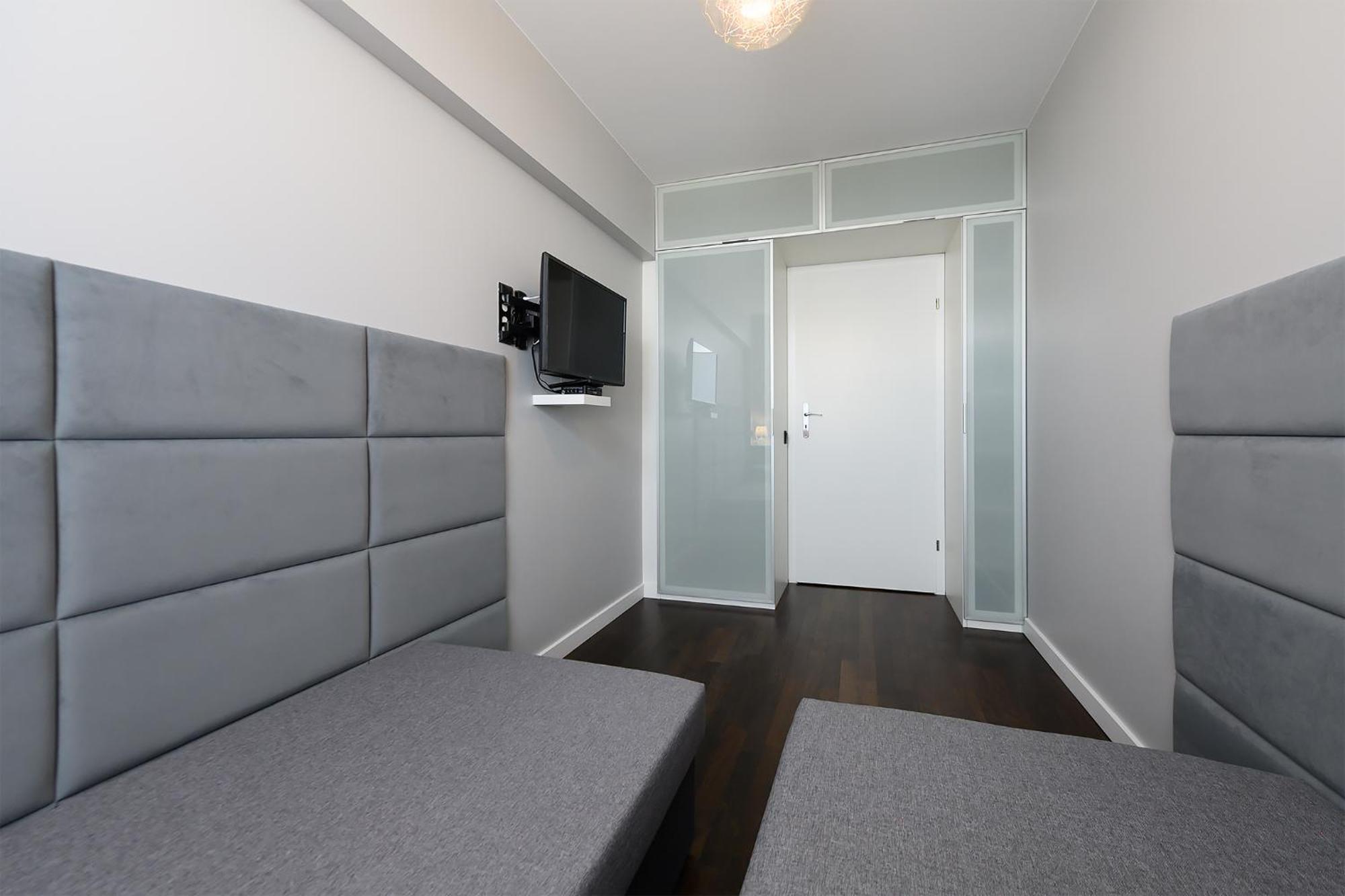 Orion Downtown Apartment By Pinpoint Lodz  Exterior photo