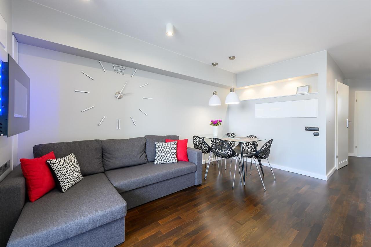 Orion Downtown Apartment By Pinpoint Lodz  Exterior photo